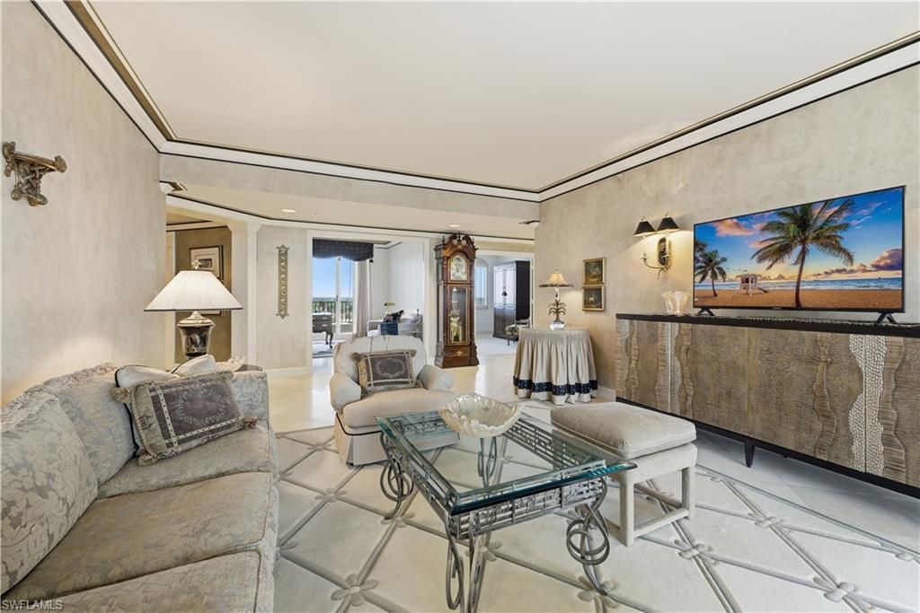 8990 Bay Colony Dr, Unit 901, Naples, FL 34108 Photo