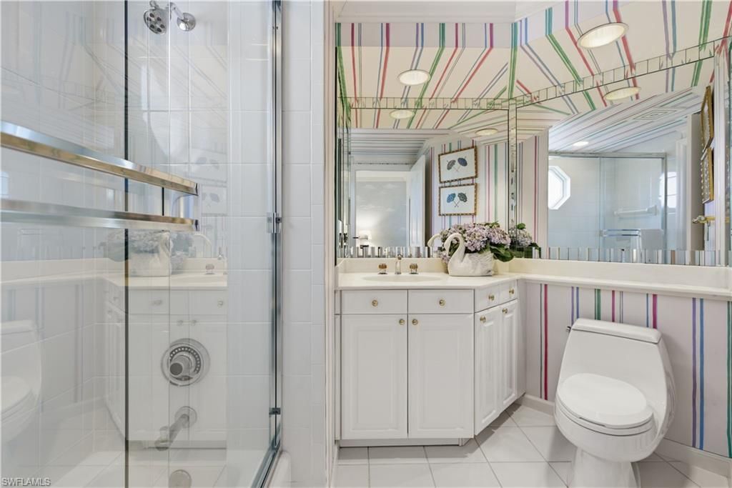 8990 Bay Colony Dr, Unit 901, Naples, FL 34108 Photo