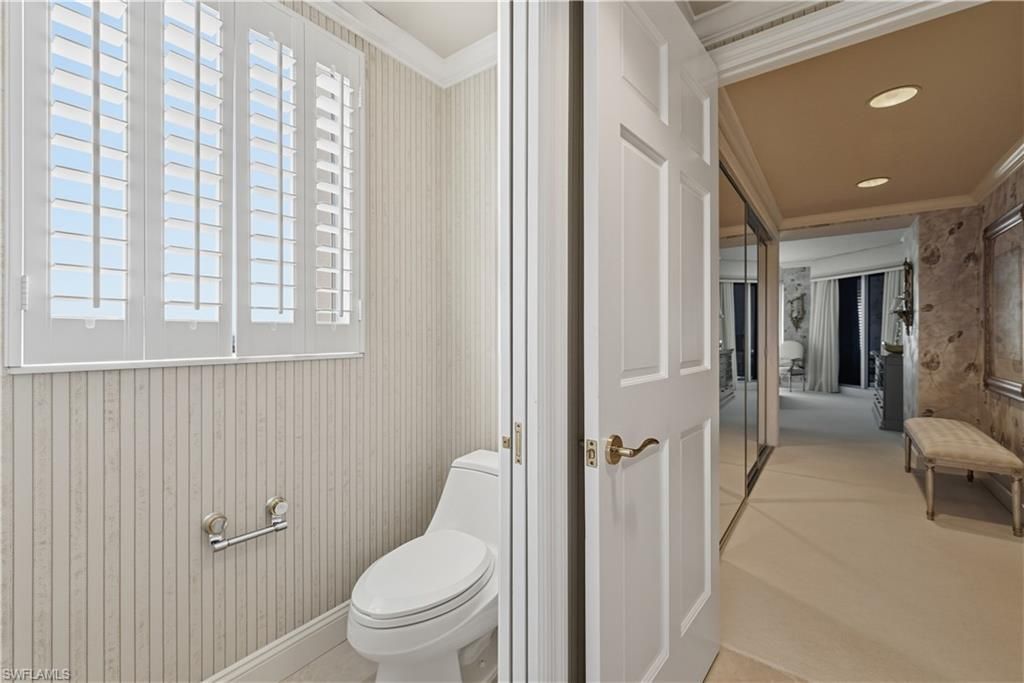 8990 Bay Colony Dr, Unit 901, Naples, FL 34108 Photo