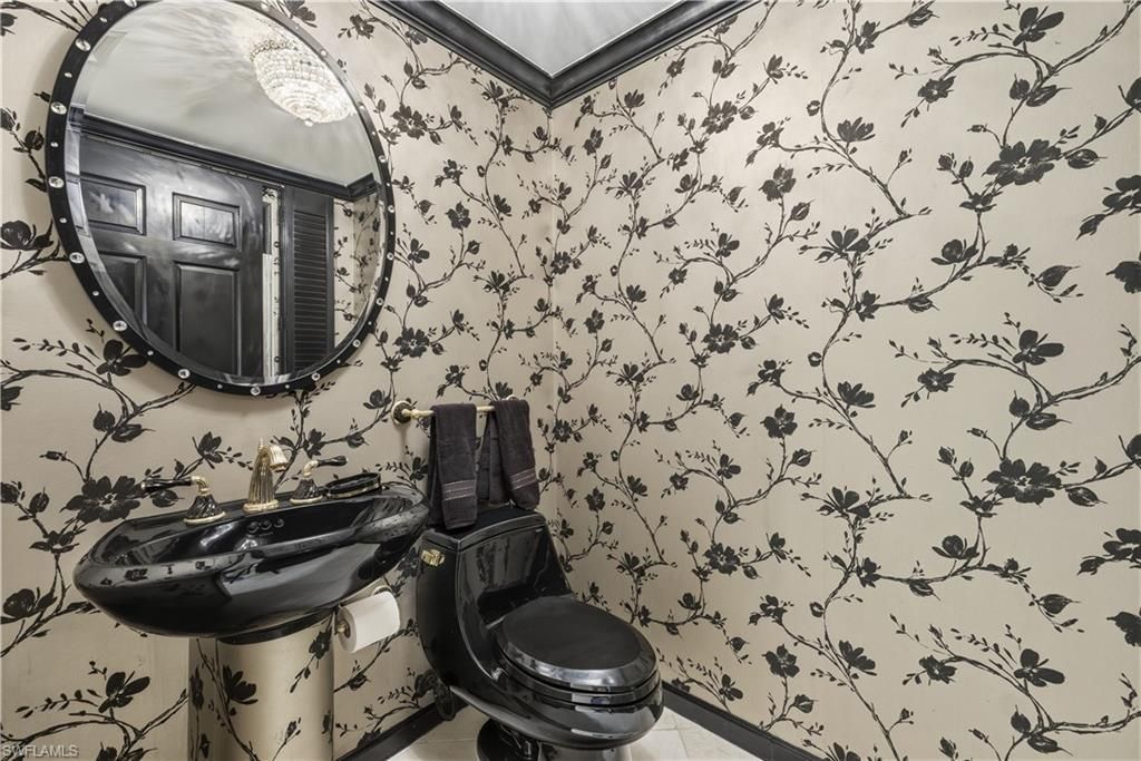 8990 Bay Colony Dr, Unit 901, Naples, FL 34108 Photo