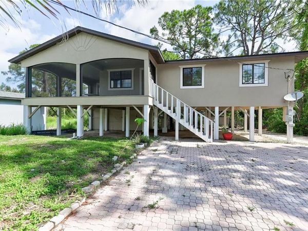 2912 15th ST W, LEHIGH ACRES, FL 33971