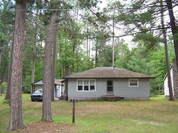 225 Sly Street, Roscommon, MI 48653