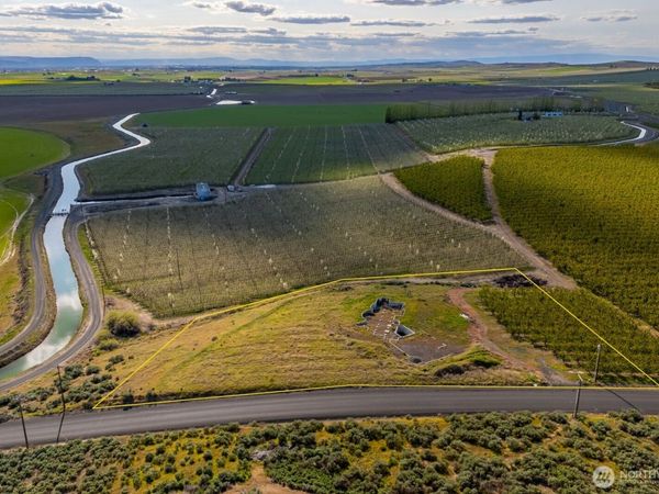 11186 C Road SE, Othello, WA 99344