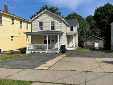139 W Schuyler Street , Oswego, NY 13126