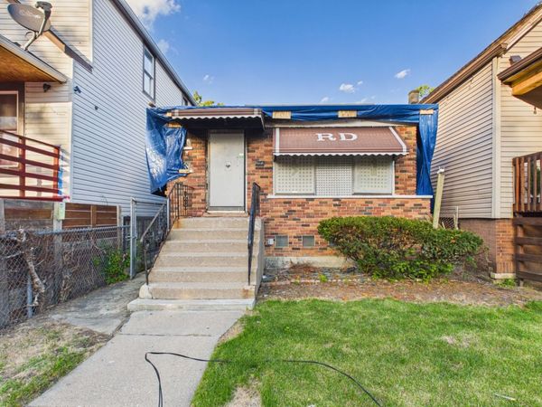 7123 S Honore Street , Chicago, IL 60636