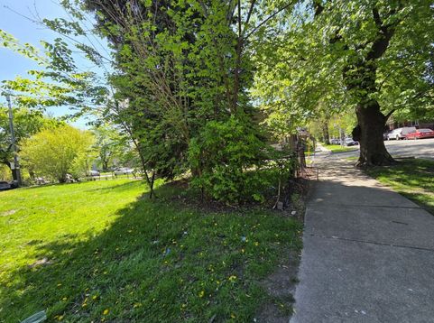 Main Photo