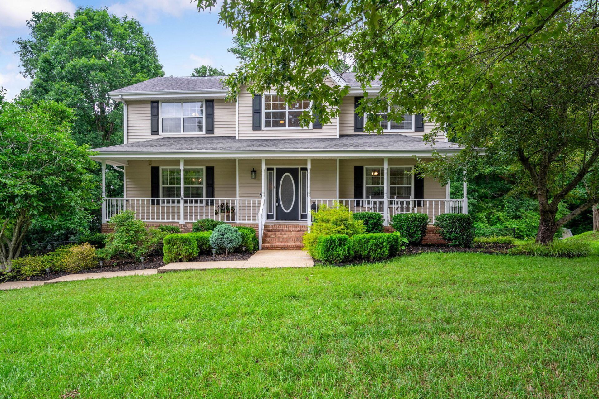 8921 Grey Mountain Drive, Ooltewah, TN 37363 Main Photo