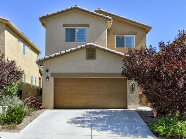 8827 Zephyr Place NW, Albuquerque, NM 87120