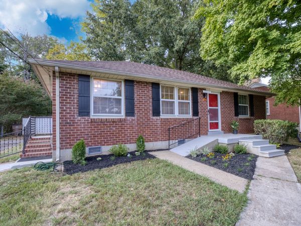 2538 Woodberry Dr , Nashville, TN 37214