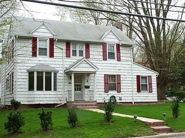 120 Hicks Lane, Great Neck, NY 11024