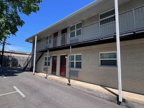 1616 MONROE AVE, Memphis, TN 38104