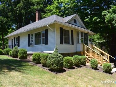 689 Kent, New Milford, CT 06755