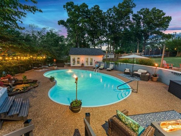 702 Dewoody Drive, Bentonville, AR 72712