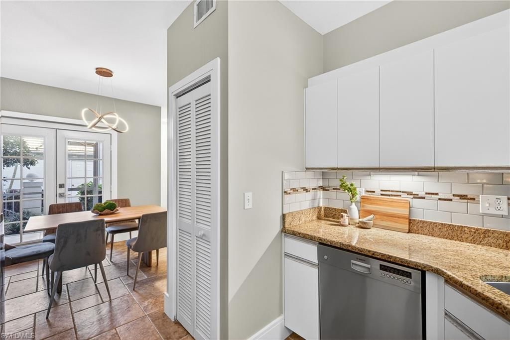 7100 Barrington Cir, Unit 101, Naples, FL 34108 Photo