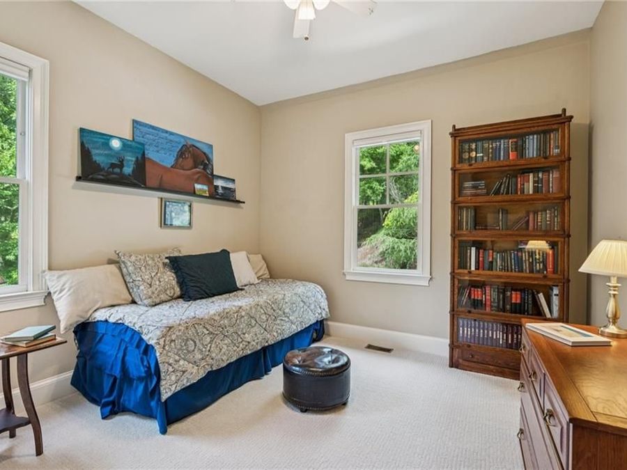 Property Image 44
