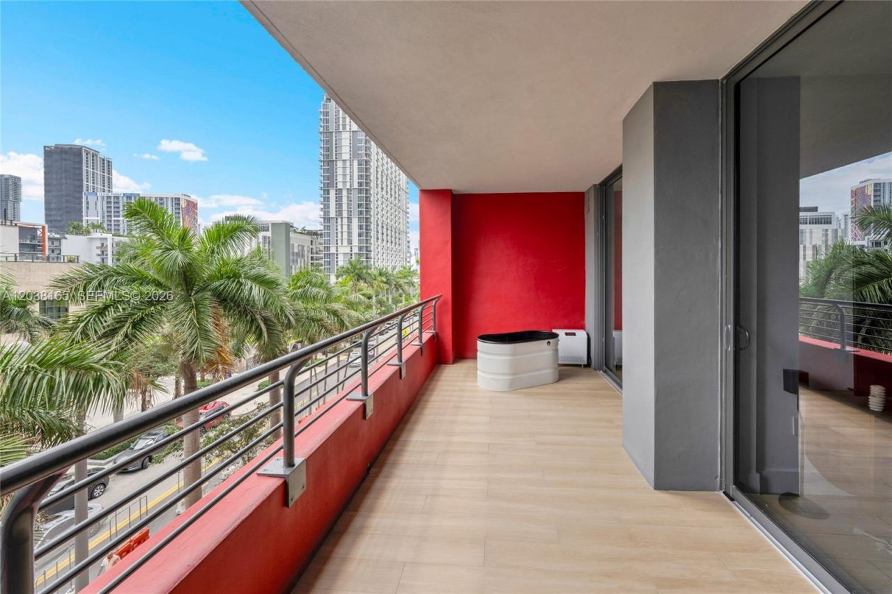 90 NE 32nd , Unit 406, Miami, FL 33127 Photo