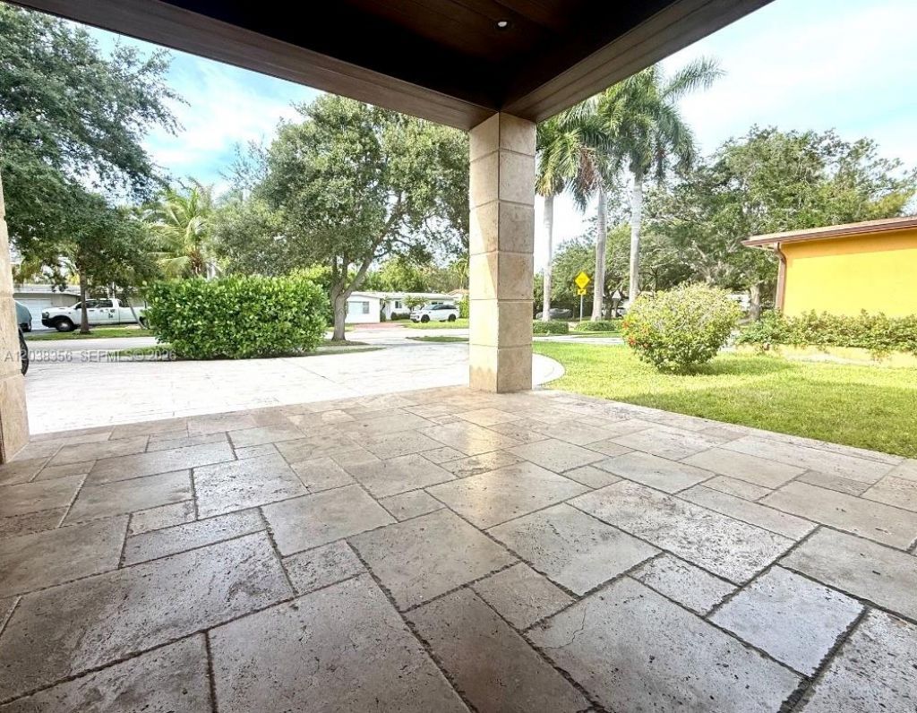 1318 Washington St , Hollywood, FL 33019 Photo