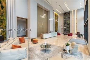 5350 NW 84th Ave , Unit 909, Doral, FL 33166 Photo