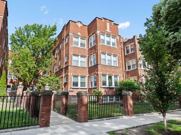 4450 N Beacon Street , Unit 3, Chicago, IL 60640