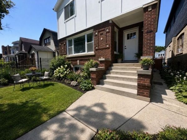 2128 N Lawler Avenue, Chicago, IL 60639