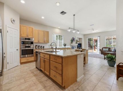 5361 Brookfield Cir, Rocklin, CA 95677 Photo
