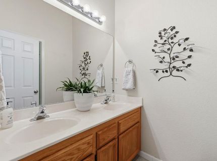 5361 Brookfield Cir, Rocklin, CA 95677 Photo