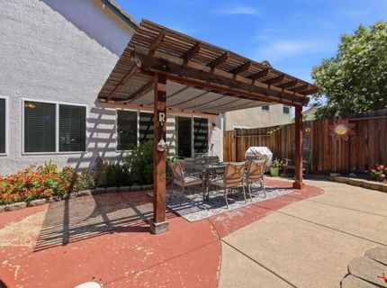 5361 Brookfield Cir, Rocklin, CA 95677 Photo