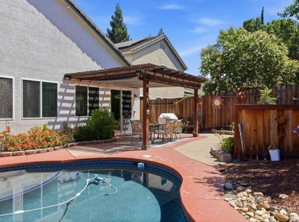 5361 Brookfield Cir, Rocklin, CA 95677 Photo