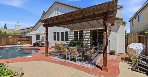 5361 Brookfield Cir, Rocklin, CA 95677 Photo
