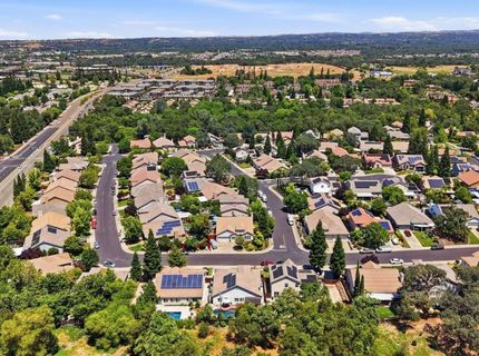 5361 Brookfield Cir, Rocklin, CA 95677 Photo