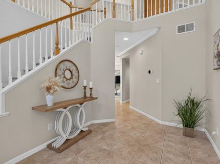9701 Nature Trail Way, Elk Grove, CA 95757 Photo