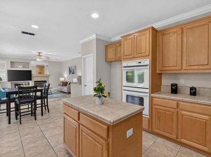 9701 Nature Trail Way, Elk Grove, CA 95757 Photo