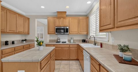 9701 Nature Trail Way, Elk Grove, CA 95757 Photo