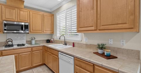9701 Nature Trail Way, Elk Grove, CA 95757 Photo