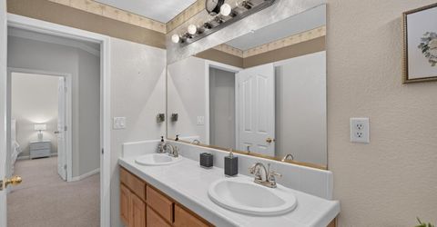 9701 Nature Trail Way, Elk Grove, CA 95757 Photo
