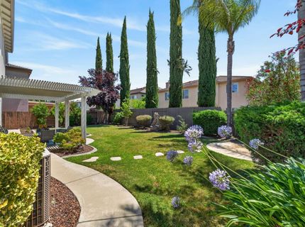 9701 Nature Trail Way, Elk Grove, CA 95757 Photo