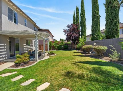 9701 Nature Trail Way, Elk Grove, CA 95757 Photo