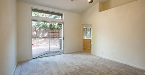 126 Manseau Dr, Folsom, CA 95630 Photo