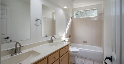126 Manseau Dr, Folsom, CA 95630 Photo
