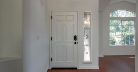 126 Manseau Dr, Folsom, CA 95630 Photo