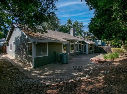 126 Manseau Dr, Folsom, CA 95630 Photo