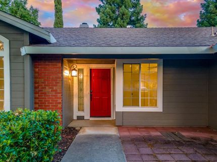 126 Manseau Dr, Folsom, CA 95630 Photo