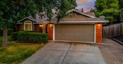 126 Manseau Dr, Folsom, CA 95630 Photo