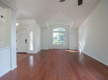 126 Manseau Dr, Folsom, CA 95630 Photo
