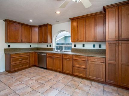 126 Manseau Dr, Folsom, CA 95630 Photo