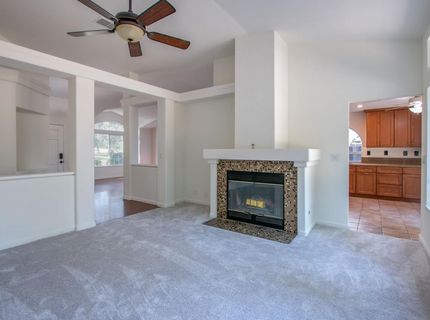 126 Manseau Dr, Folsom, CA 95630 Photo