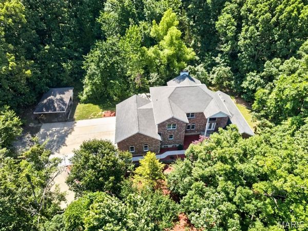 2440 Sunrise Drive, Barnhart, MO 63012