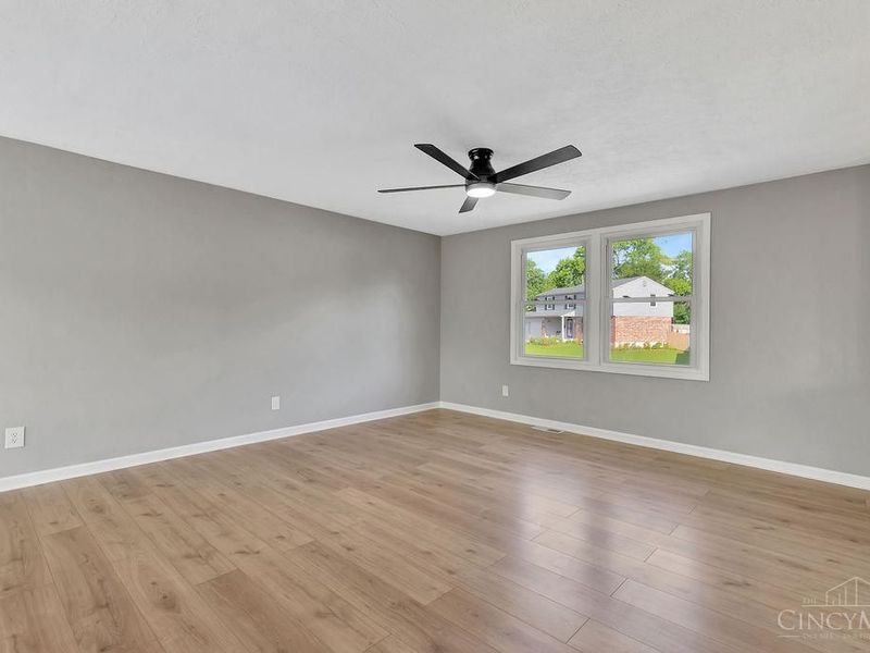 1341 Longacre Drive, Forest Park, OH 45240 Photo 8