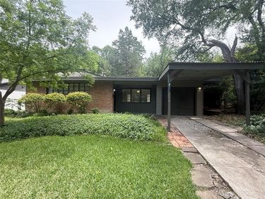 10208 Lake Gardens, Dallas, TX 75218