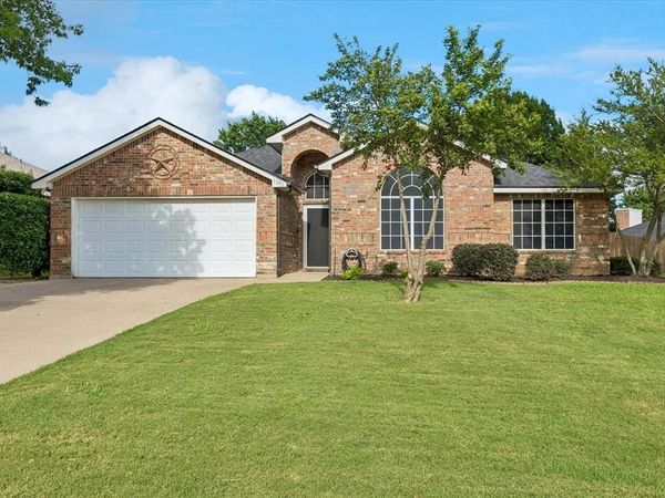 1701 Fern Drive, Mansfield, TX 76063